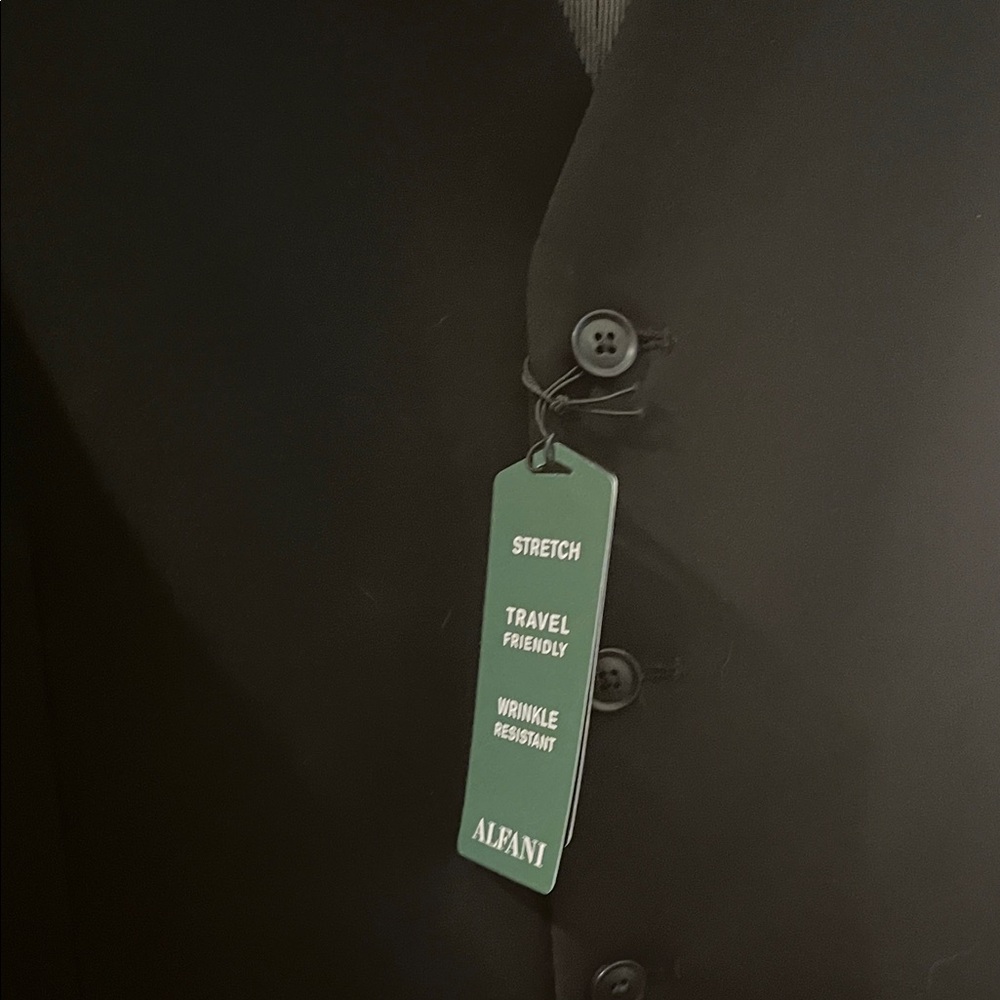 Men's Classic Black Suit Vest - Picture 3 of 4